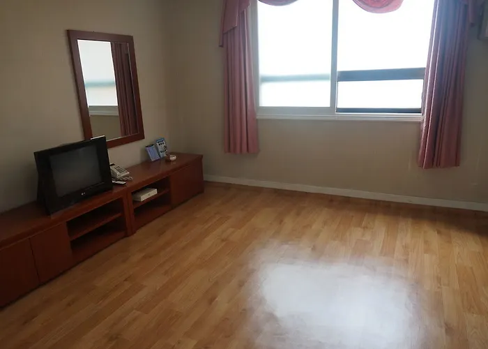 Glory Haeundae Hotel 3*