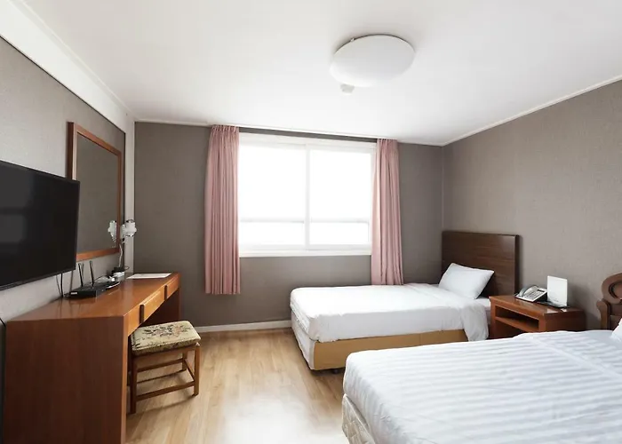 Glory Haeundae 3*